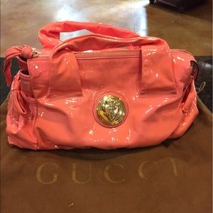 Gucci pink patent leather handbag